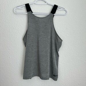 Nike Dri Fit Logo Shred Tank Top Women's Gray Black Swing Fit Size M